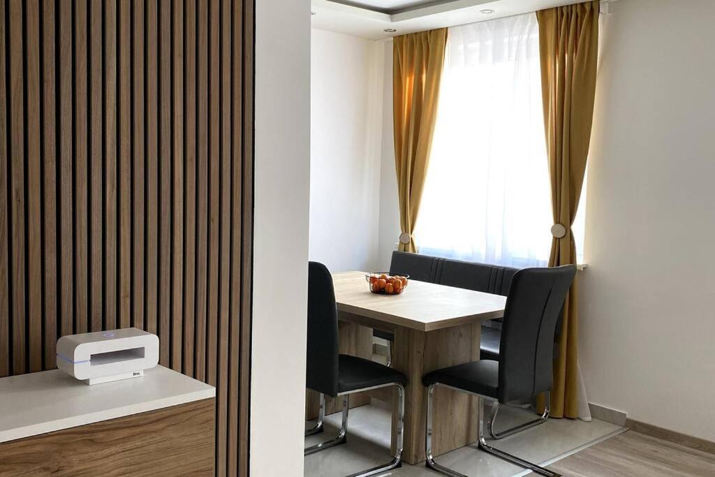 Gemuetliche Wohnung In Ottakring فيينا المظهر الخارجي الصورة